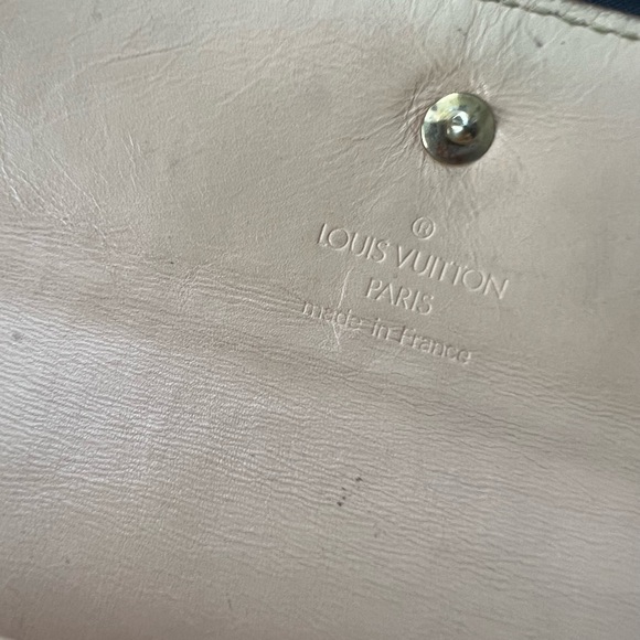 Louis Vuitton Wallet - Picture 10 of 12